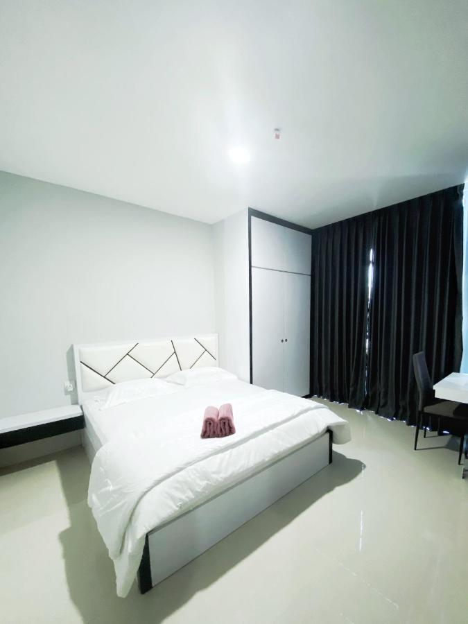 Formosa Residencen - The Apartments 2 Bed Room Nagoya Exteriör bild
